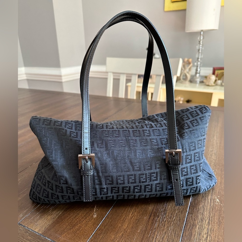 Fendi Zucca flap shoulder bag - Picture 9 of 14